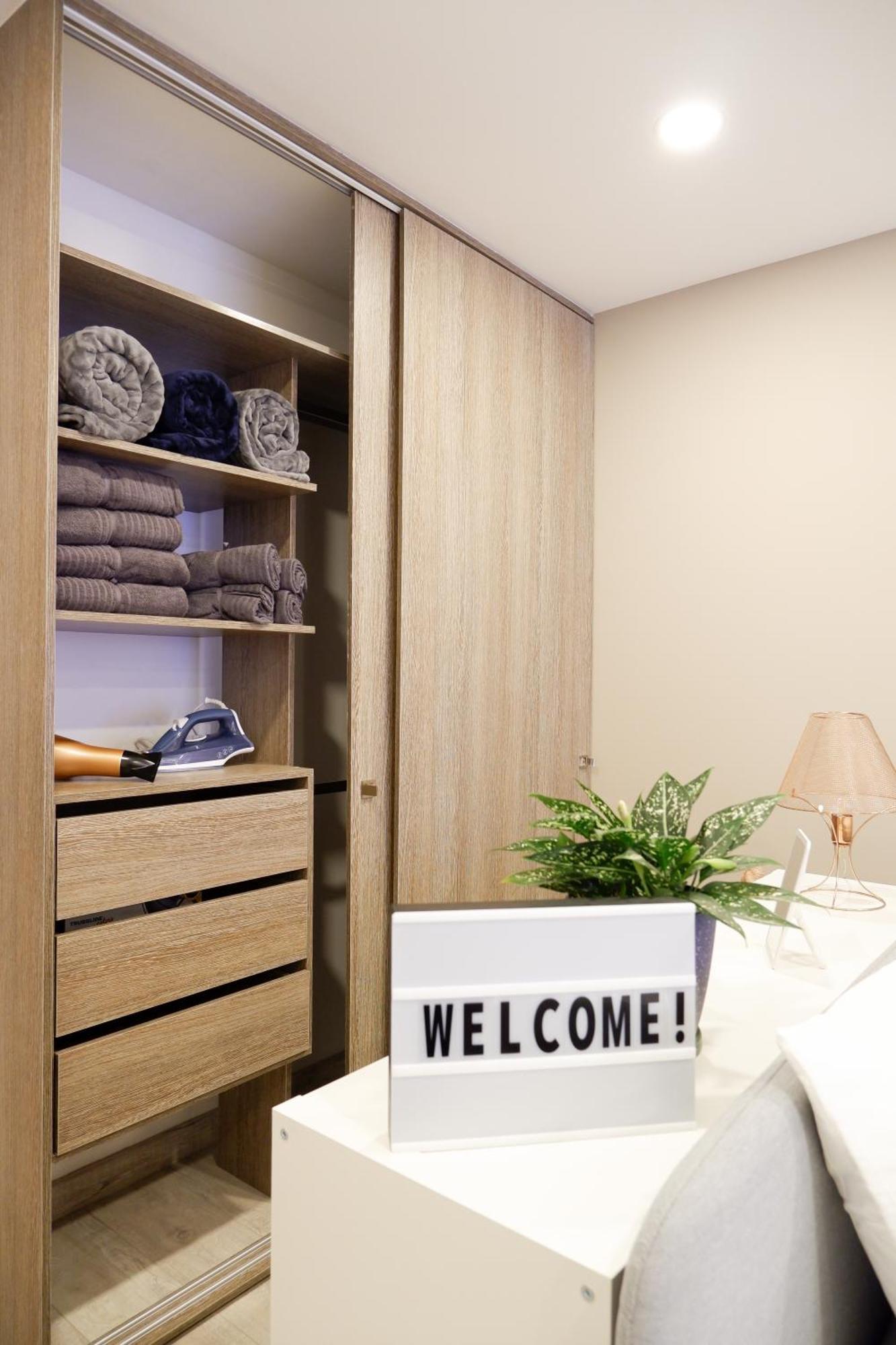 The Petit Flat - Bright & Stylish Near Unicentro