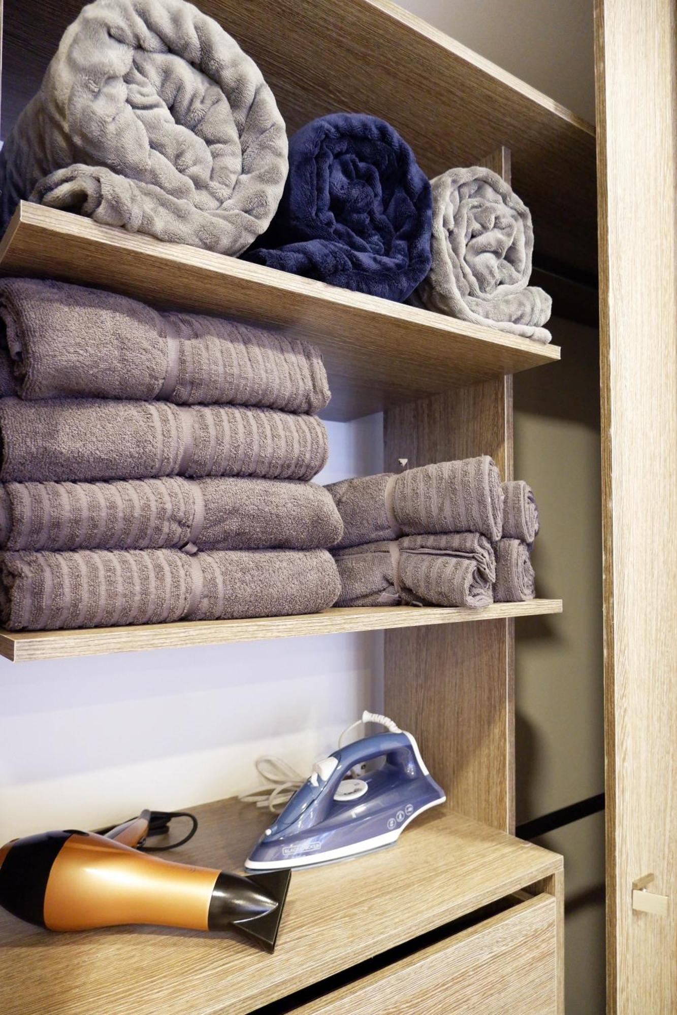 The Petit Flat - Bright & Stylish Near Unicentro