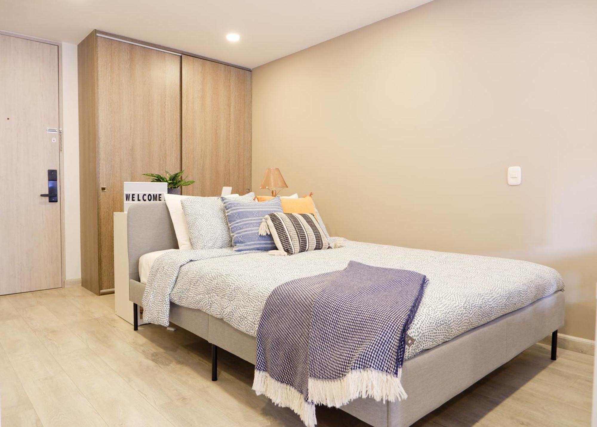 The Petit Flat - Bright & Stylish Near Unicentro